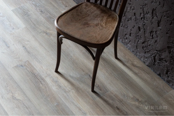 Клеевая кварцвиниловая плитка VINILAM Glue Дуб Амберг (Rich) 15783 Glue